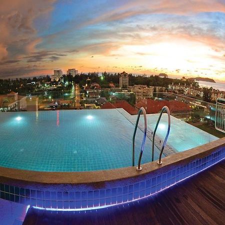 C'Haya Hotel Kota Kinabalu Buitenkant foto