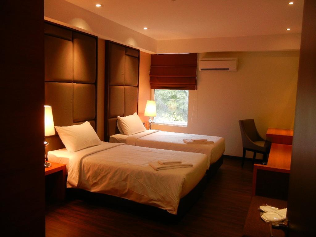 C'Haya Hotel Kota Kinabalu Kamer foto